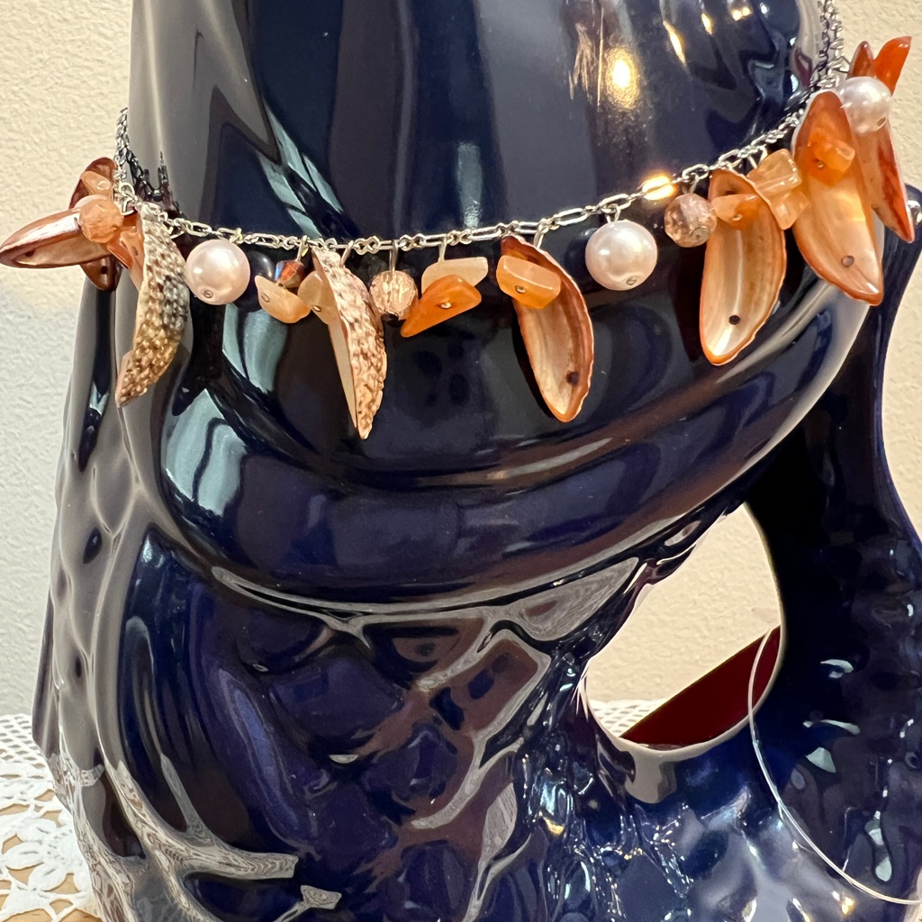 Silver Tone Necklace/Choker With Seashells And Beads